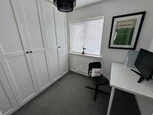 Photo 17- click for photo gallery